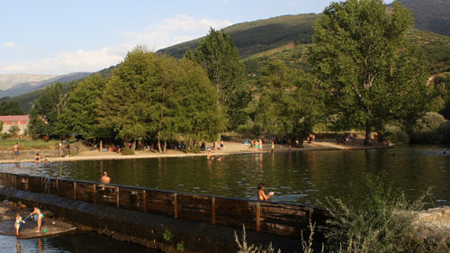 Piscina natural La Pesquerona - Valle del Jerte